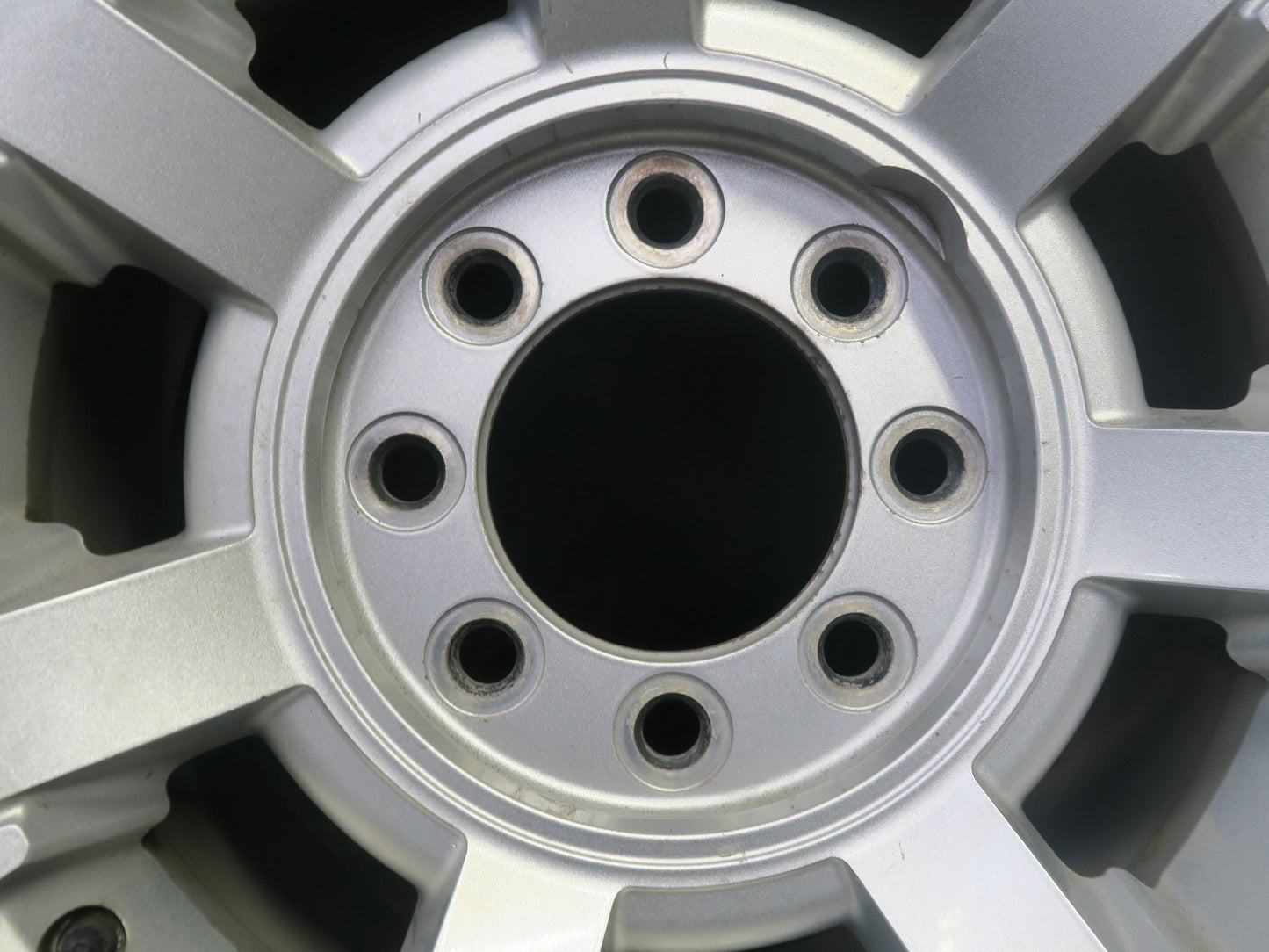 2008-2009 Hummer H2 Spare Tire R17" Wheel 17x8.5J LT315/70