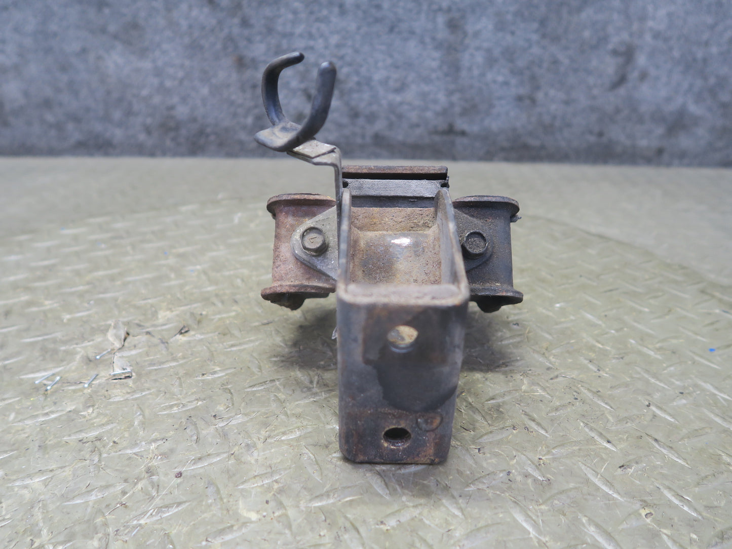 79-83 Datsun 280ZX A/T Set of 2 Left & Right Engine Motor Mount 80K Miles OEM