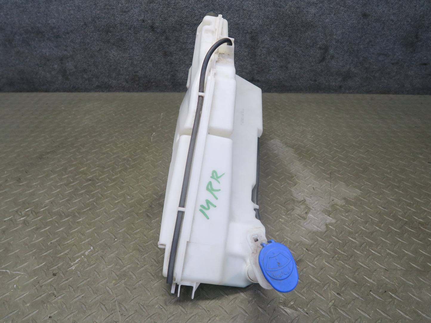 2014-2022 Range Rover Sport L494 Windshield Washer Fluid Reservoir Tank w Pump
