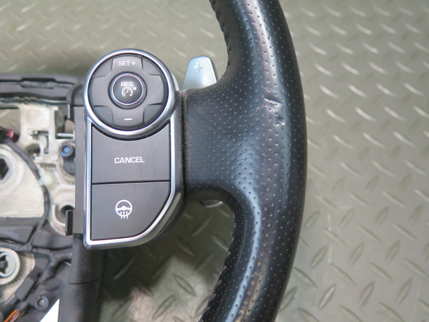 2014-2022 Range Rover Sport L494 Heated Leather Steering w Controls & Paddles