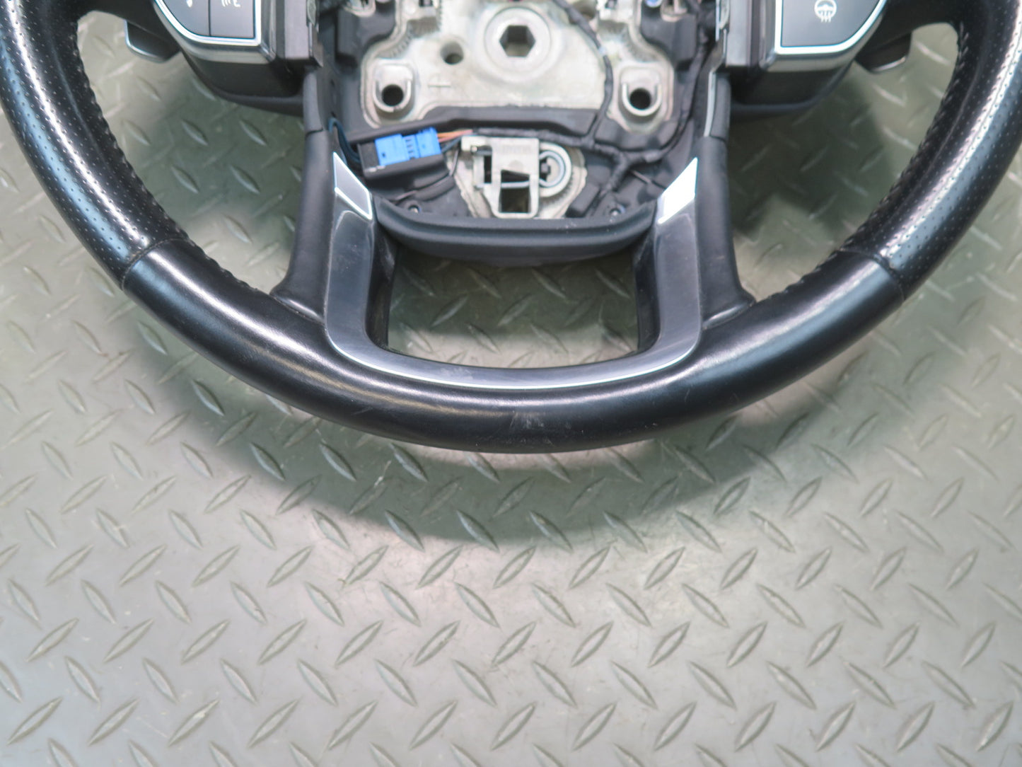 2014-2022 Range Rover Sport L494 Heated Leather Steering w Controls & Paddles
