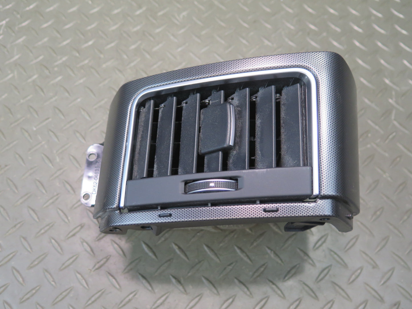 14-17 Range Rover Sport L494 Dash Front Left A/C Air Vent Grille DK62-046831-AA