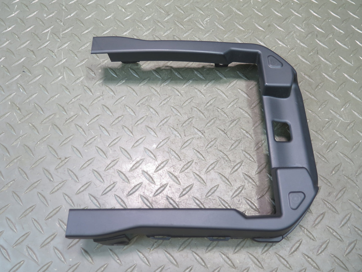 2014-2022 Range Rover Sport L494 Center Console Armrest Lid Frame Trim Bracket