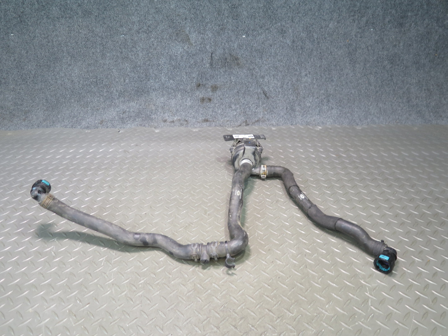 2014-2022 Range Rover Sport L494 Engine Coolant Auxiliary AUX Water Pump w Hoses
