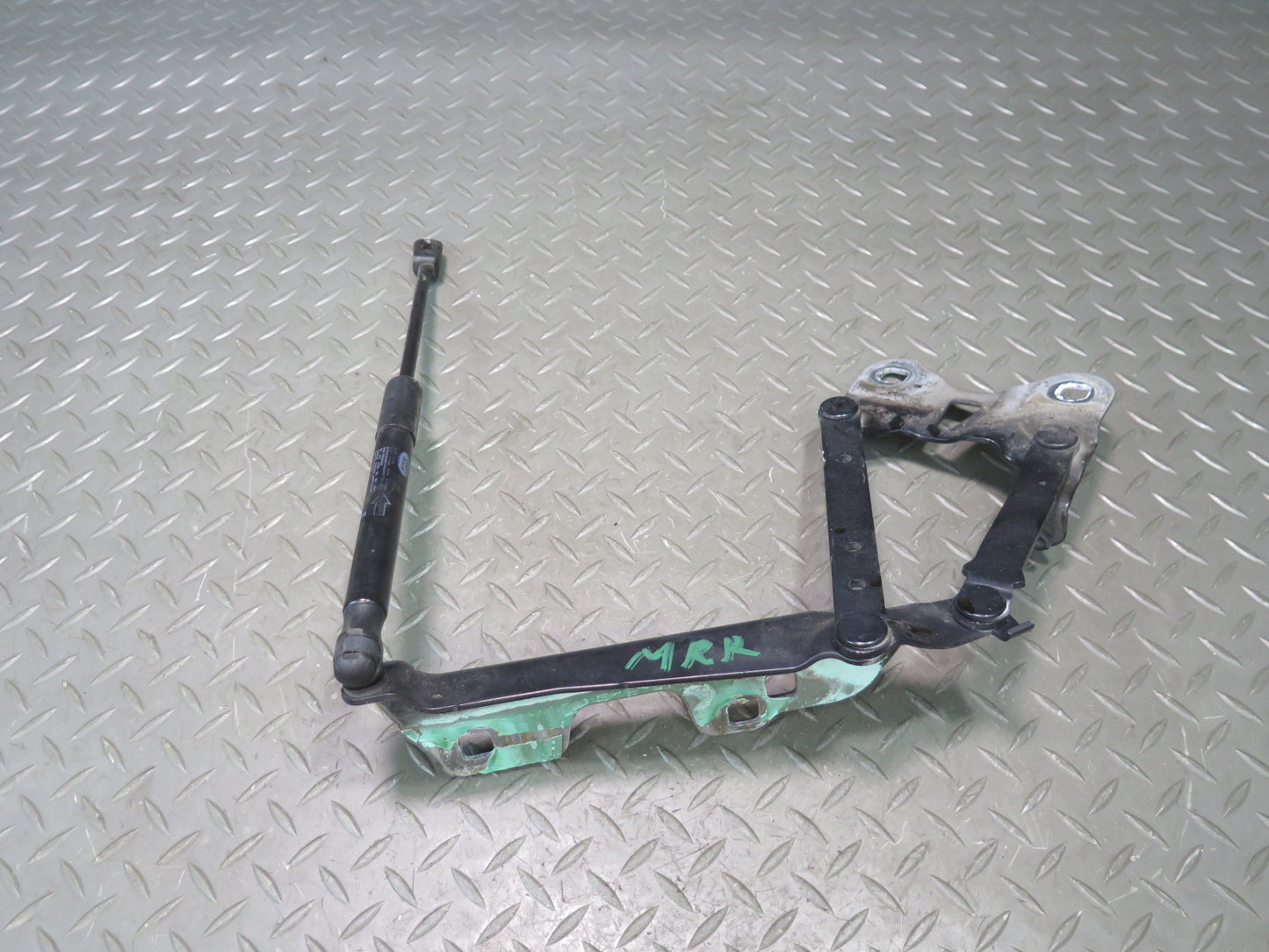 2014-2017 Range Rover Sport L494 Front Hood Hinge Shock Support Set