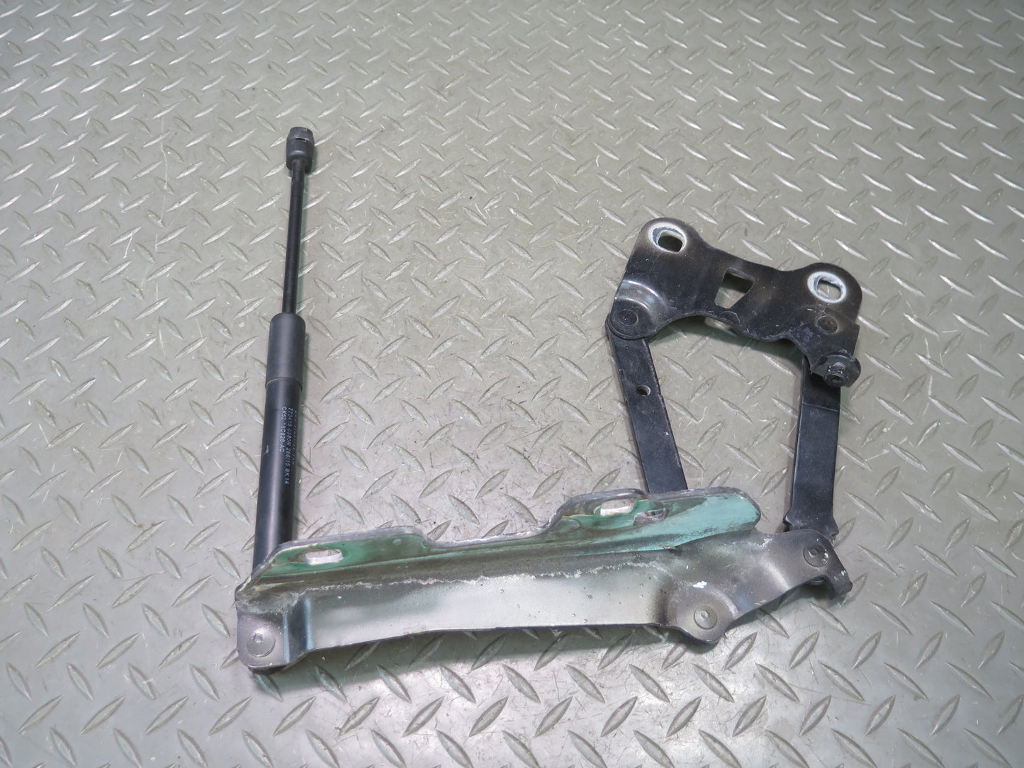 2014-2017 Range Rover Sport L494 Front Hood Hinge Shock Support Set