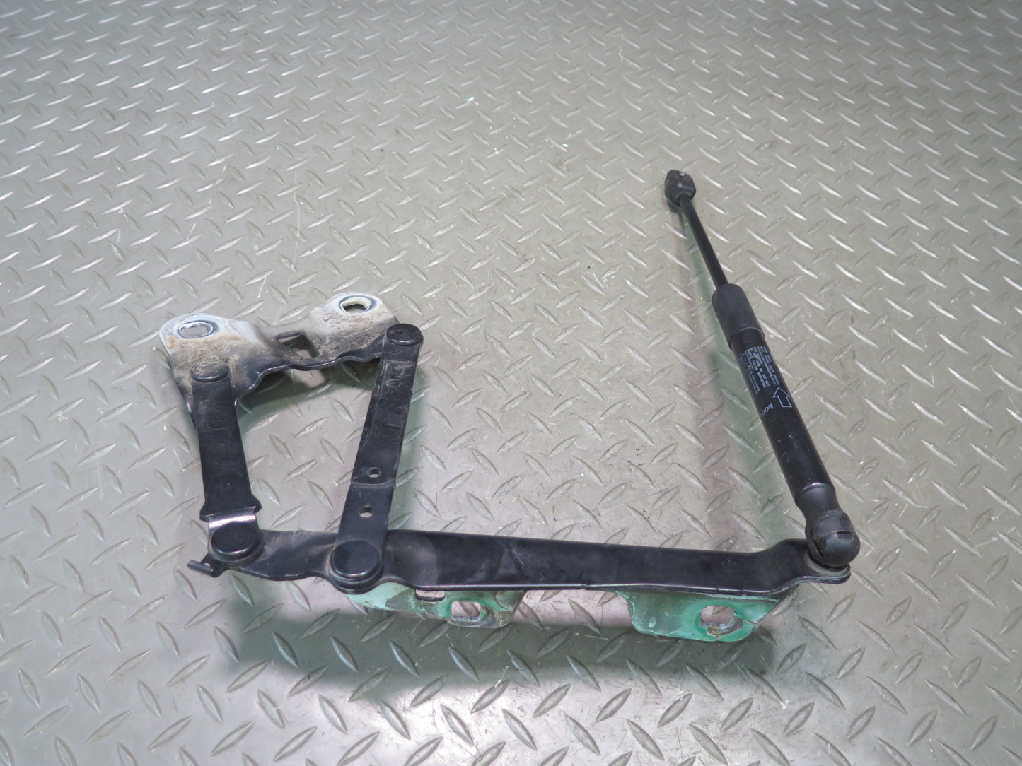 2014-2017 Range Rover Sport L494 Front Hood Hinge Shock Support Set