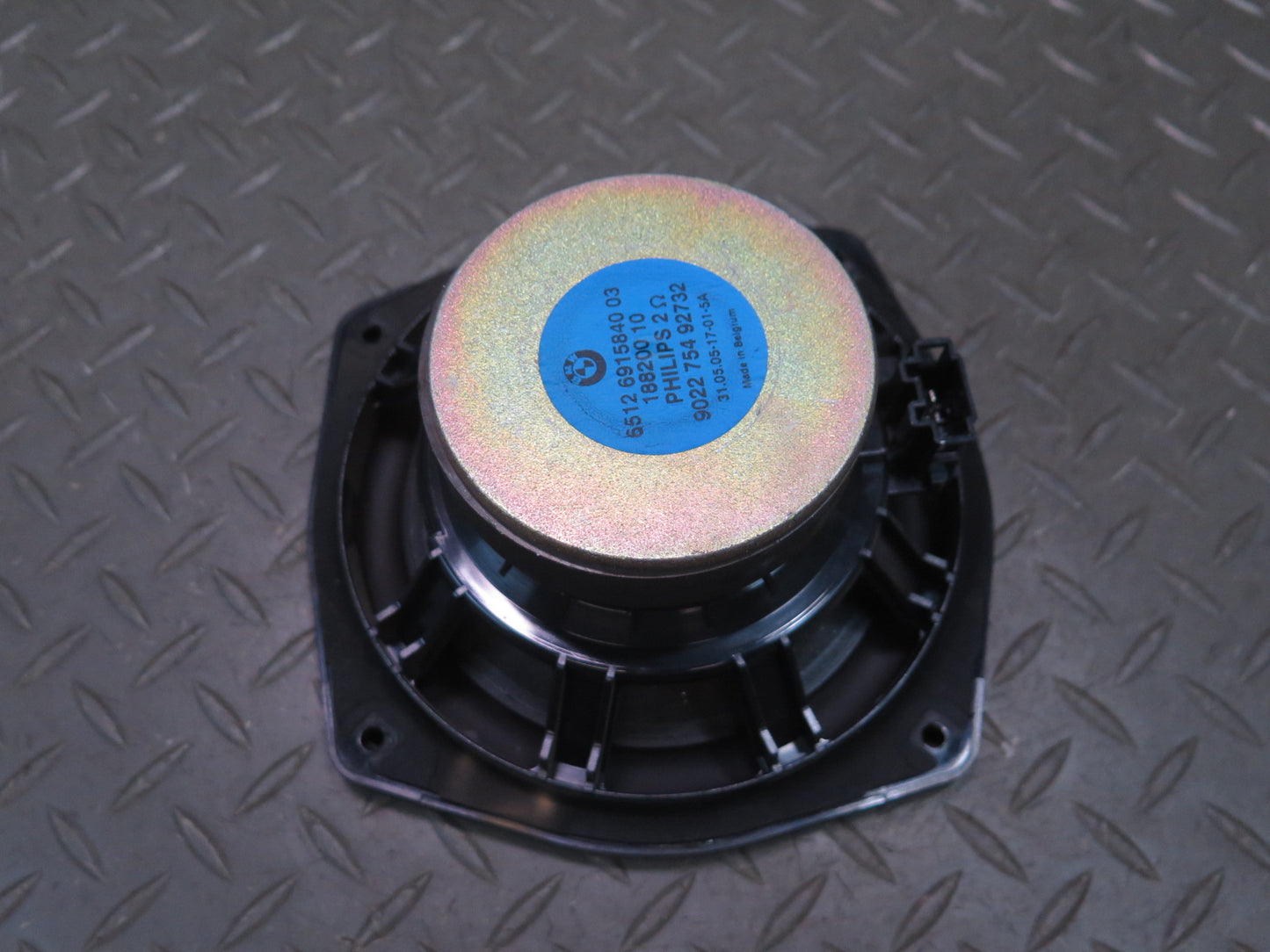 03-06 BMW E85 E86 Z4 Left & Right Door Woofer Audio Speaker Set 6915840 OEM