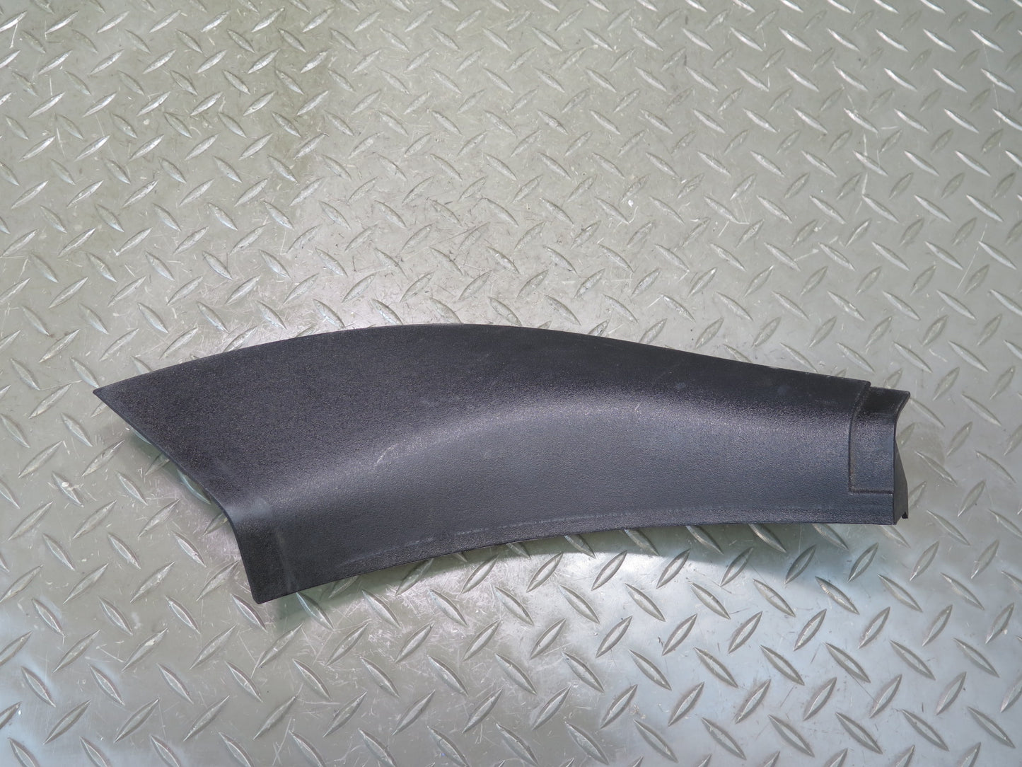 03-08 BMW E85 Z4 Roadster Interior B Pillar Lower Door Sill Trim Panel Set OEM