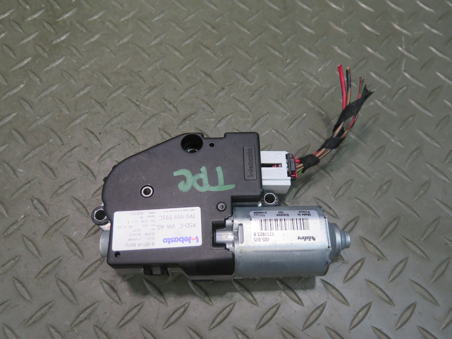 2011-2018 Porsche Cayenne 958 Rear Sunroof Motor Drive Unit 7P0959591C
