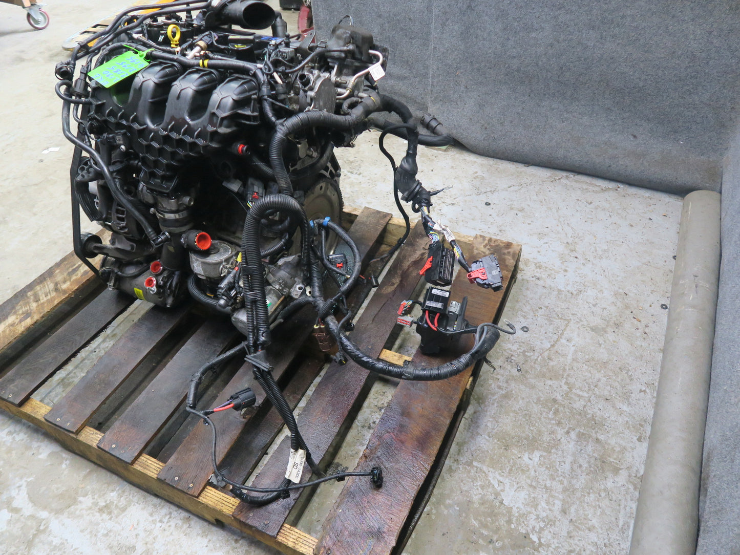 12-13 Range Rover Evoque L538 2.0L Tivct T/C AWD Engine Motor w Turbo 101K Miles