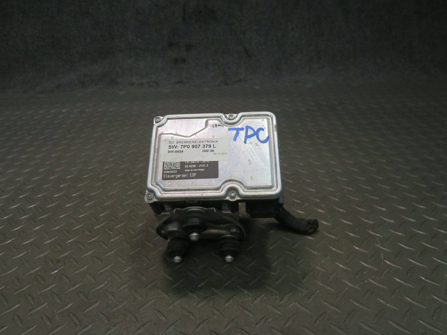 2011-2014 Porsche Cayenne 958 Anti Lock Brake ABS Pump Module 7P5614517A