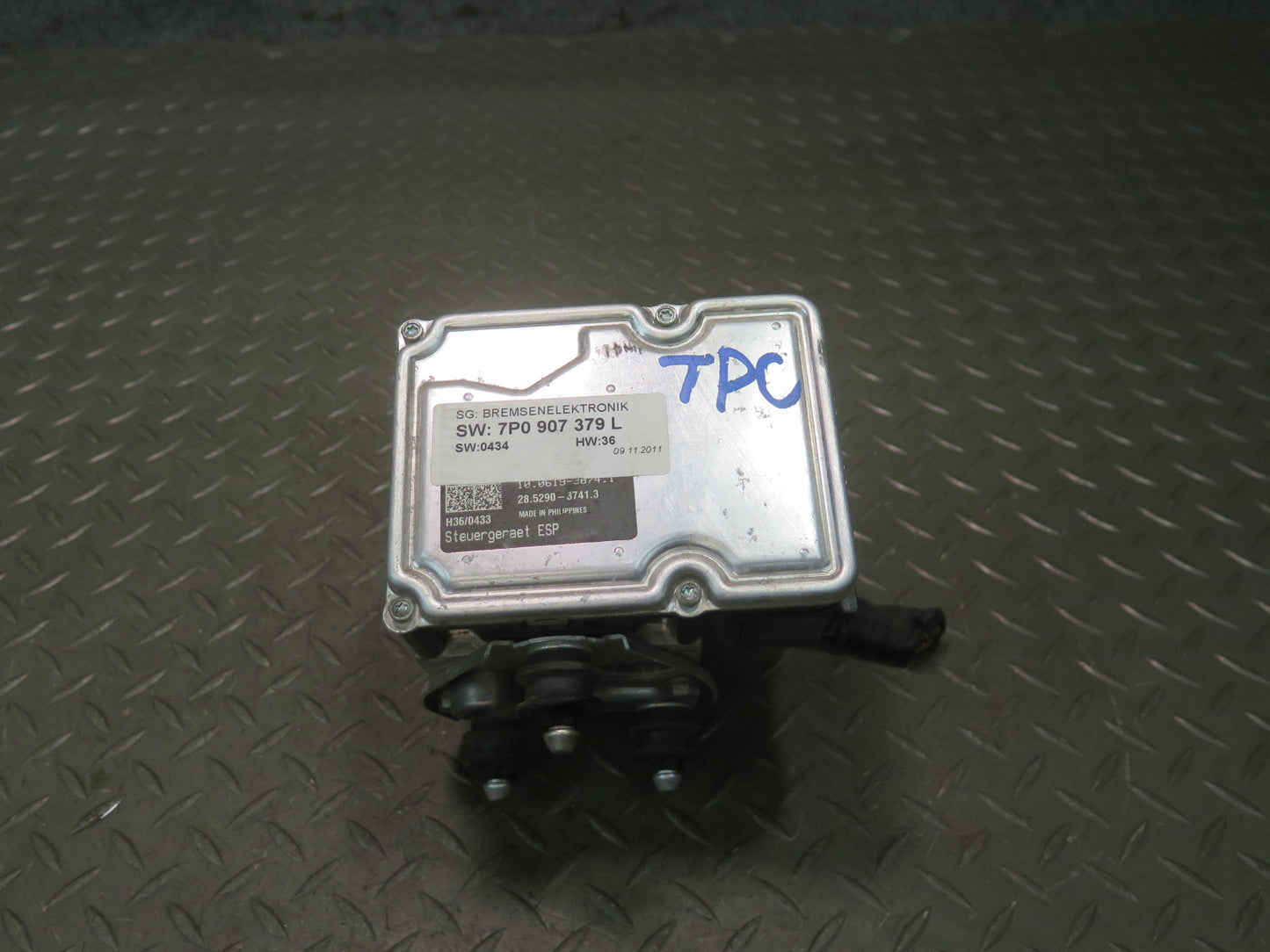 2011-2014 Porsche Cayenne 958 Anti Lock Brake ABS Pump Module 7P5614517A