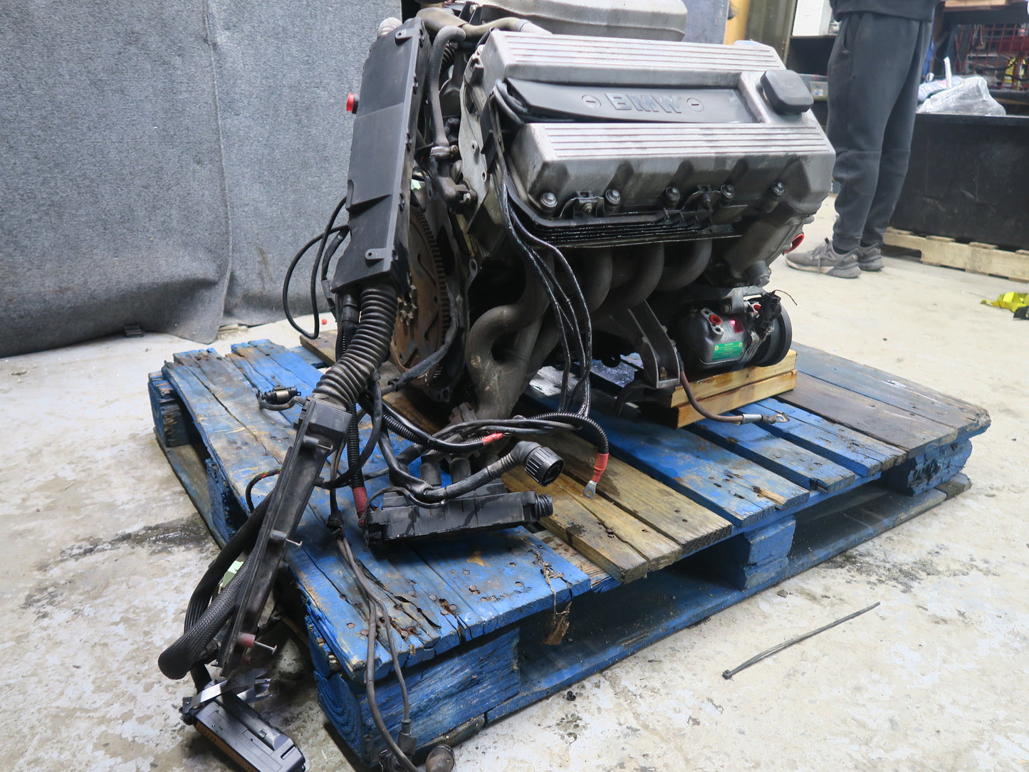 96-99 BMW E36 318ic 1.9L M44 Complete Engine Motor 155K Miles OEM