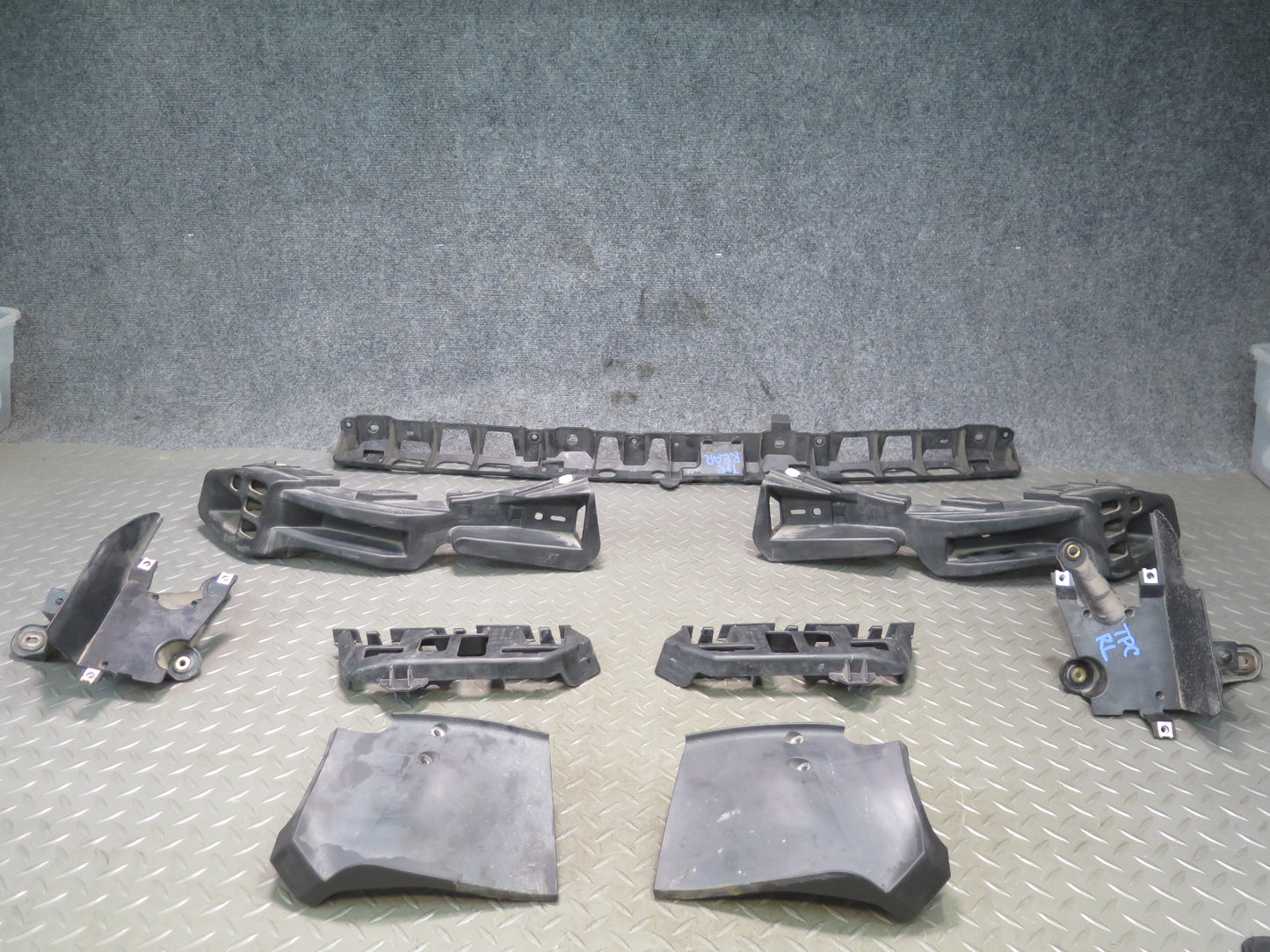 11-14 Porsche Cayenne 958 Rear Bumper Mount Bracket Support Air Duct Set of 9