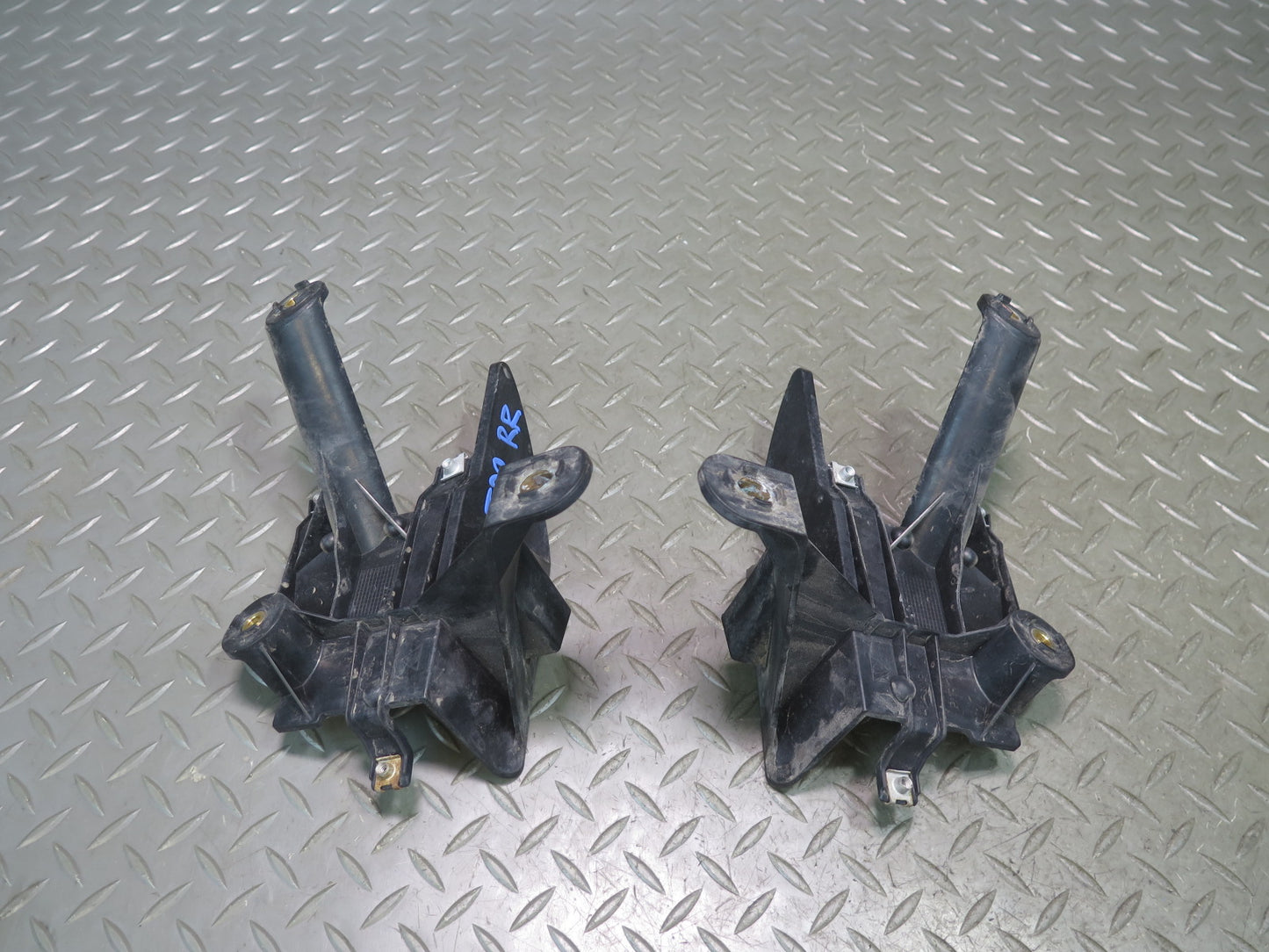 11-14 Porsche Cayenne 958 Rear Bumper Mount Bracket Support Air Duct Set of 9