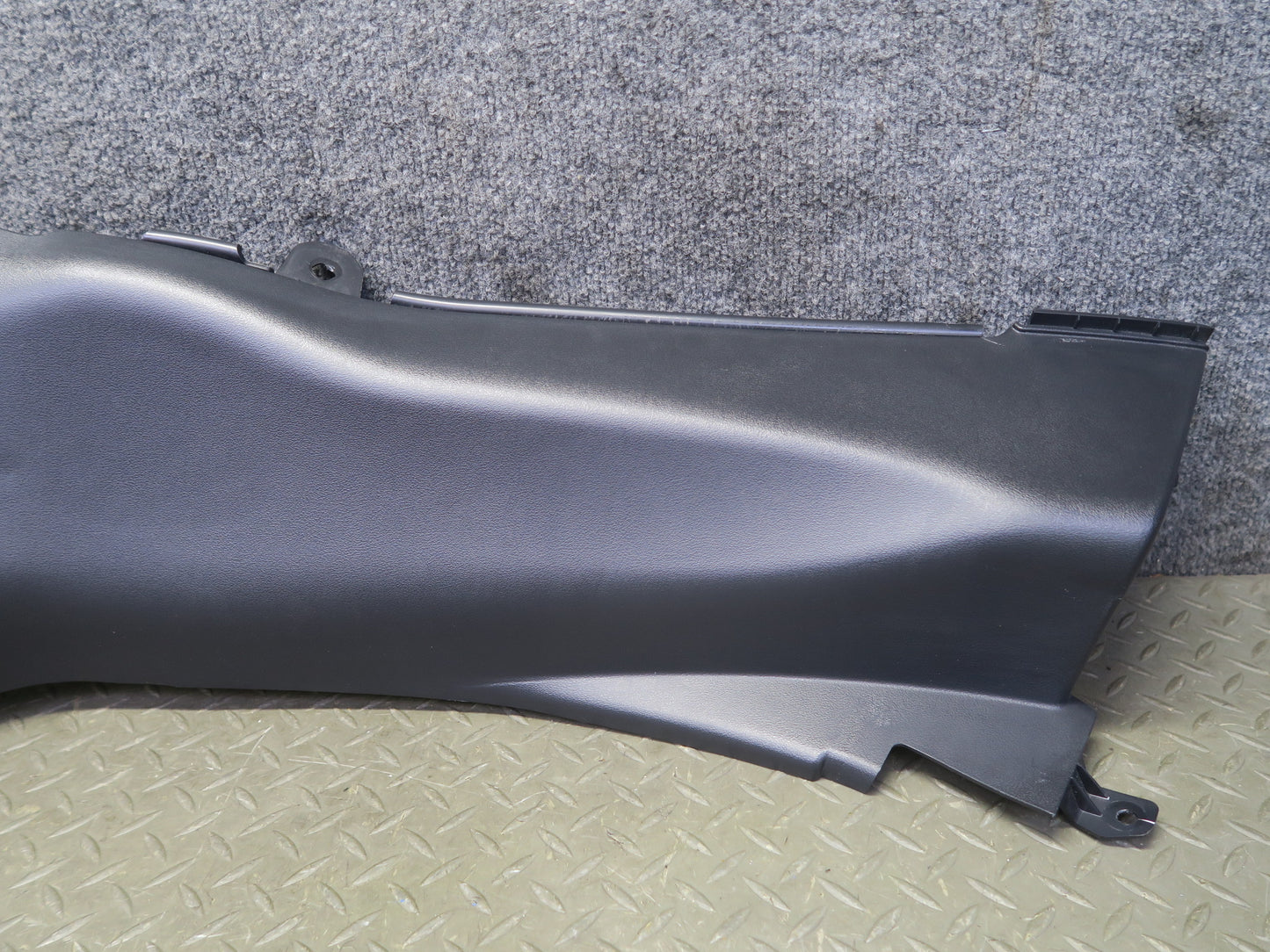 2014-2019 Range Rover Sport L494 Rear C Pillar Seat Trim Bolster Panel Set of 2