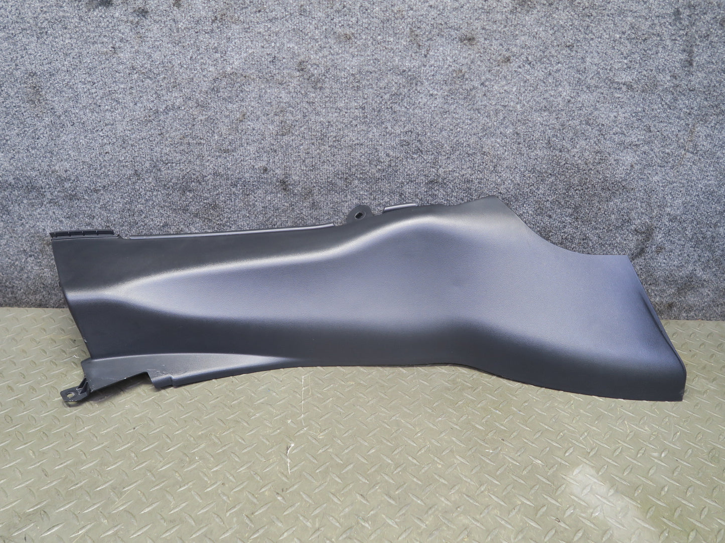 2014-2019 Range Rover Sport L494 Rear C Pillar Seat Trim Bolster Panel Set of 2