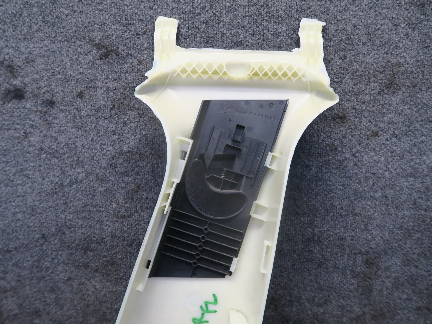 2014-2017 Range Rover Sport L494 Interior B Pillar Upper Trim Panel Set of 2