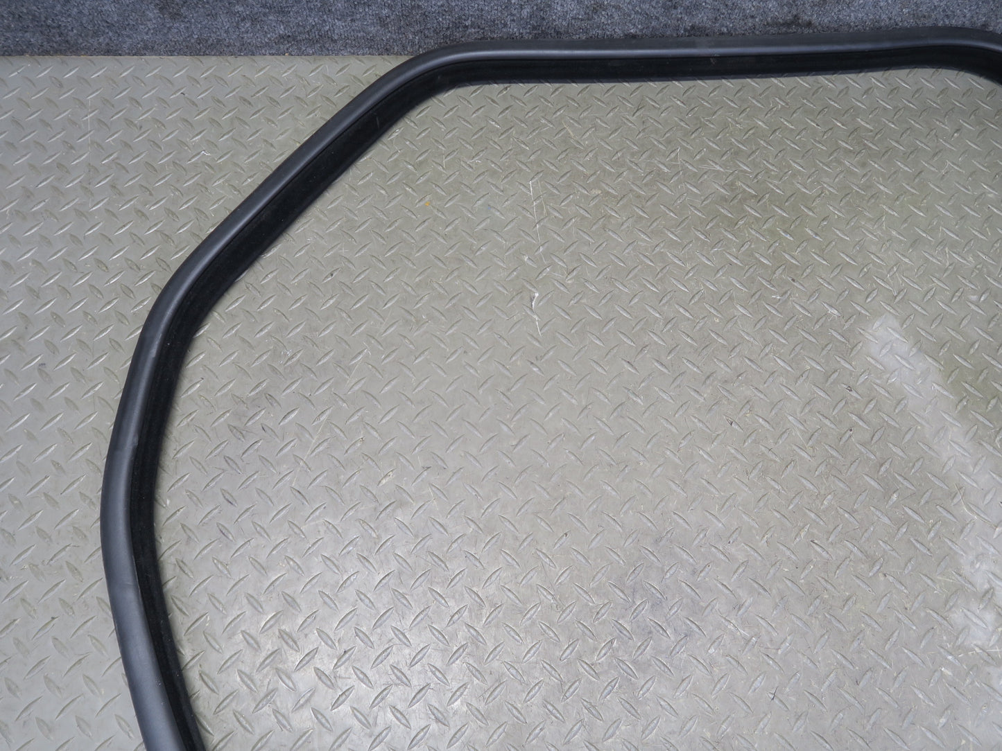 14-17 Range Rover Sport L494 Rear Right Door Weatherstrip Rubber Seal Gasket