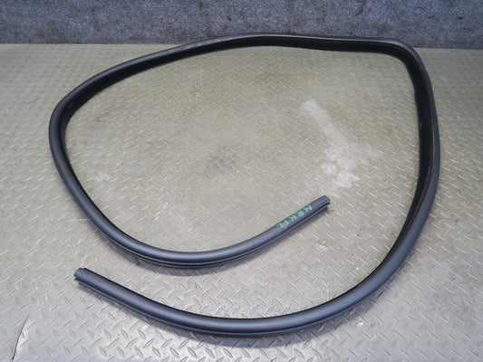 14-17 Range Rover Sport L494 Front Left Door Weatherstrip Rubber Seal Gasket