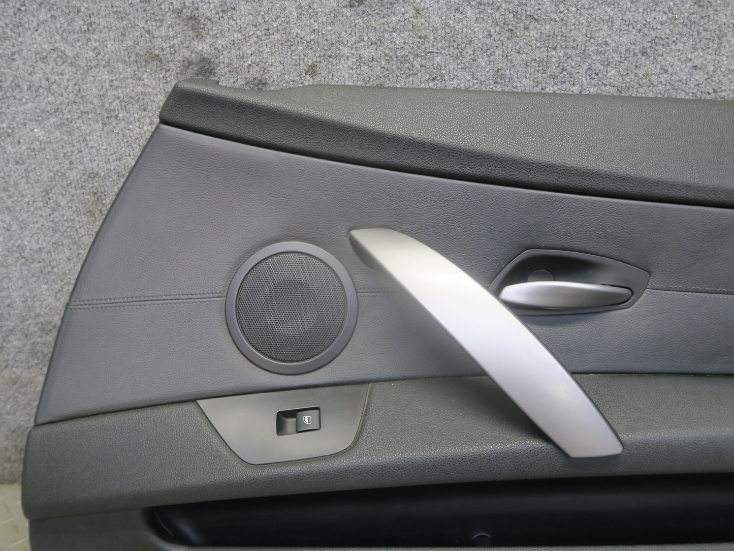 03-05 BMW E85 Z4 Front Right Door Interior Trim Panel Black OEM