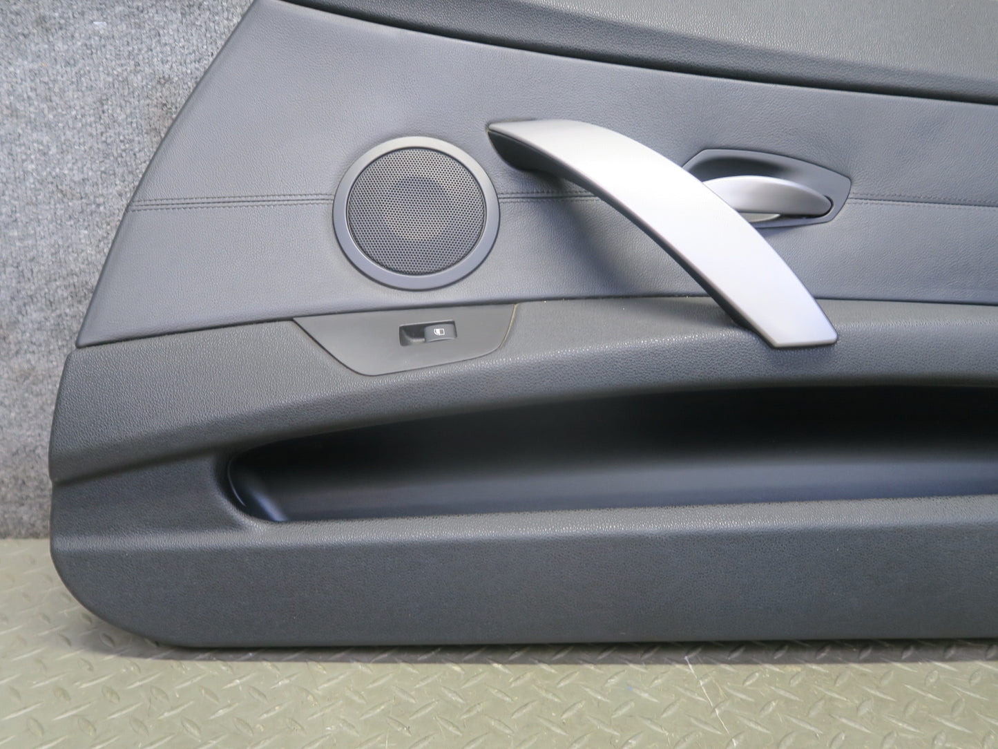 03-05 BMW E85 Z4 Front Right Door Interior Trim Panel Black OEM