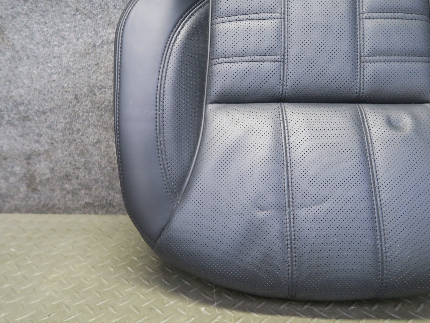 2014-2017 Range Rover Sport L494 Rear Right Seat Lower Leather Cushion