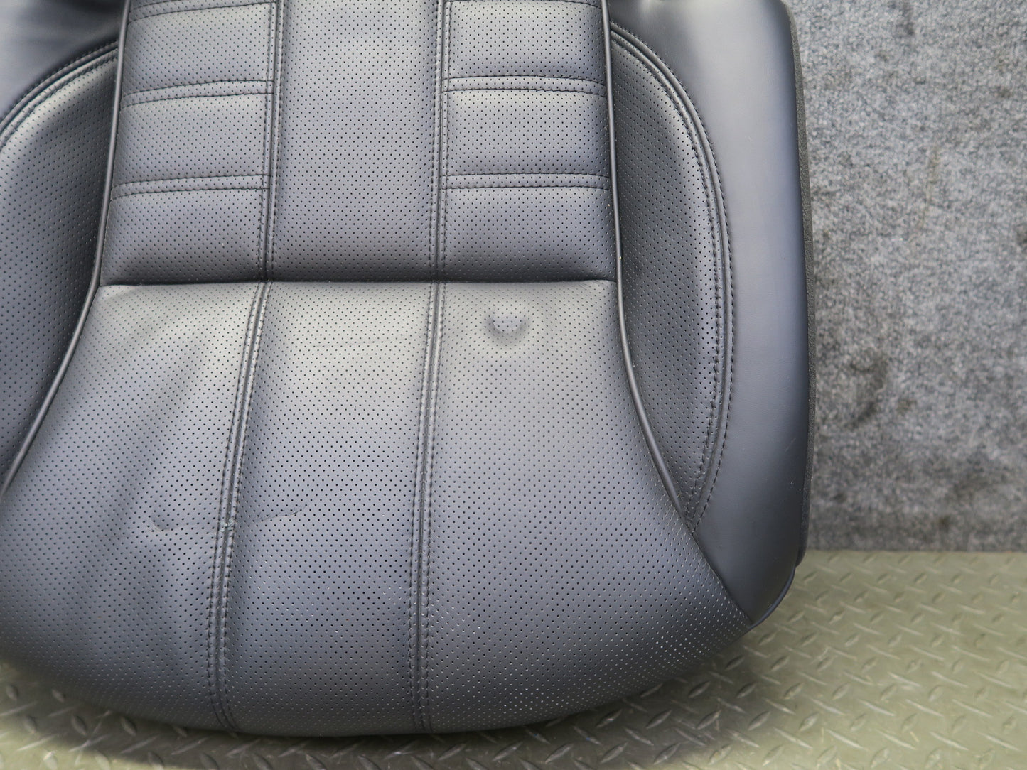 2014-2017 Range Rover Sport L494 Rear Right Seat Lower Leather Cushion