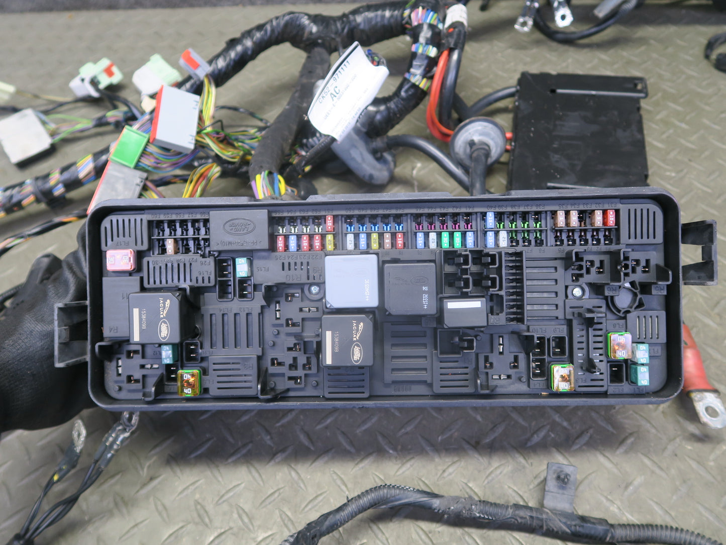 2016 Range Rover Sport L494 3.0L Engine Bay Wire Wiring Harness w Fuse Box