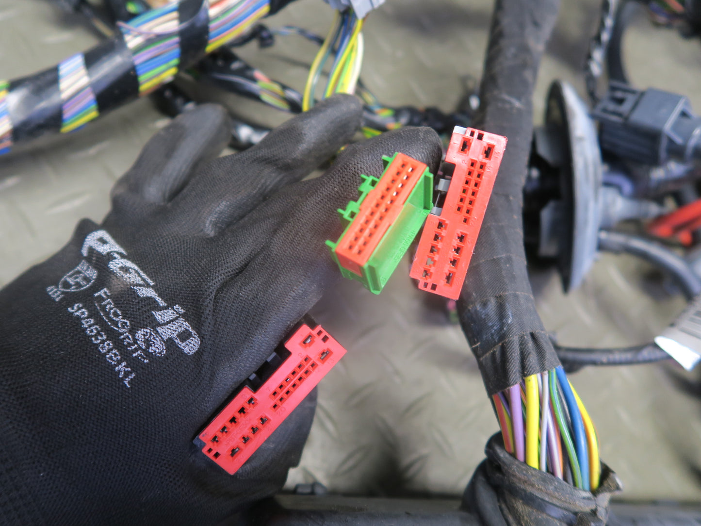 2016 Range Rover Sport L494 3.0L Engine Bay Wire Wiring Harness w Fuse Box
