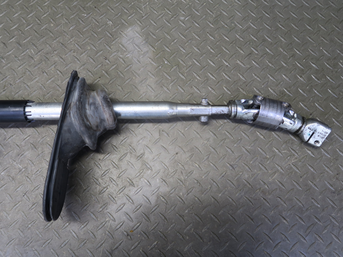 2014-2017 Range Rover Sport L494 Steering Column U Joint Linkage Shaft
