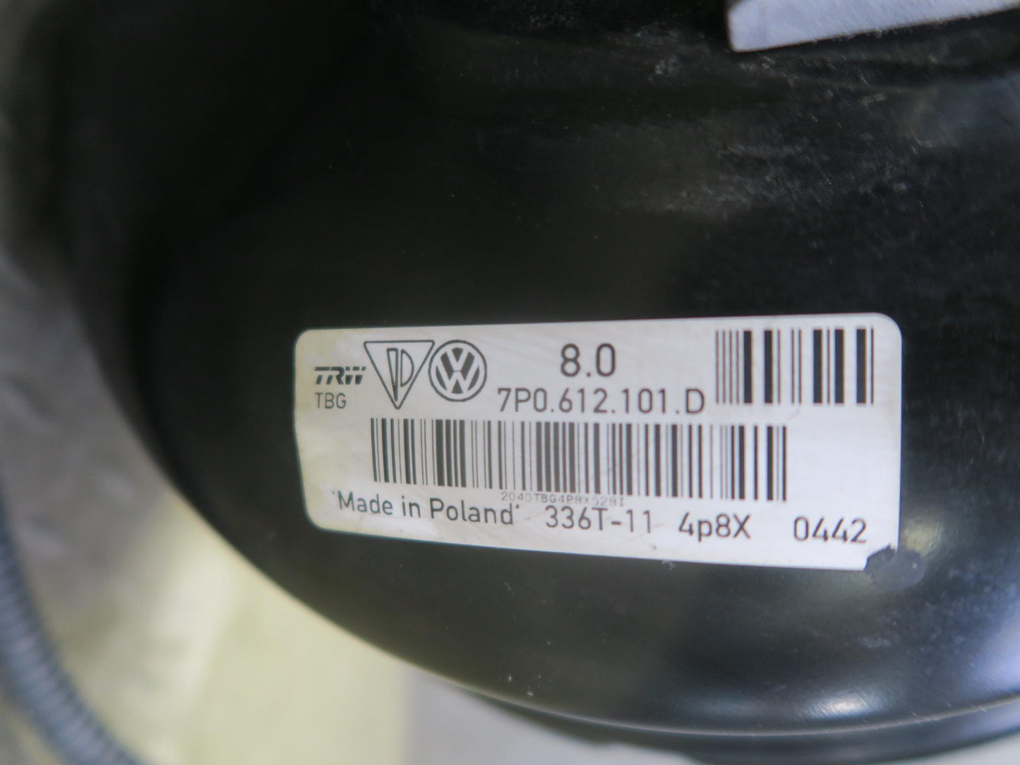 2011-2014 Porsche Cayenne 958 Brake Booster W/ Master Cylinder & Reservoir