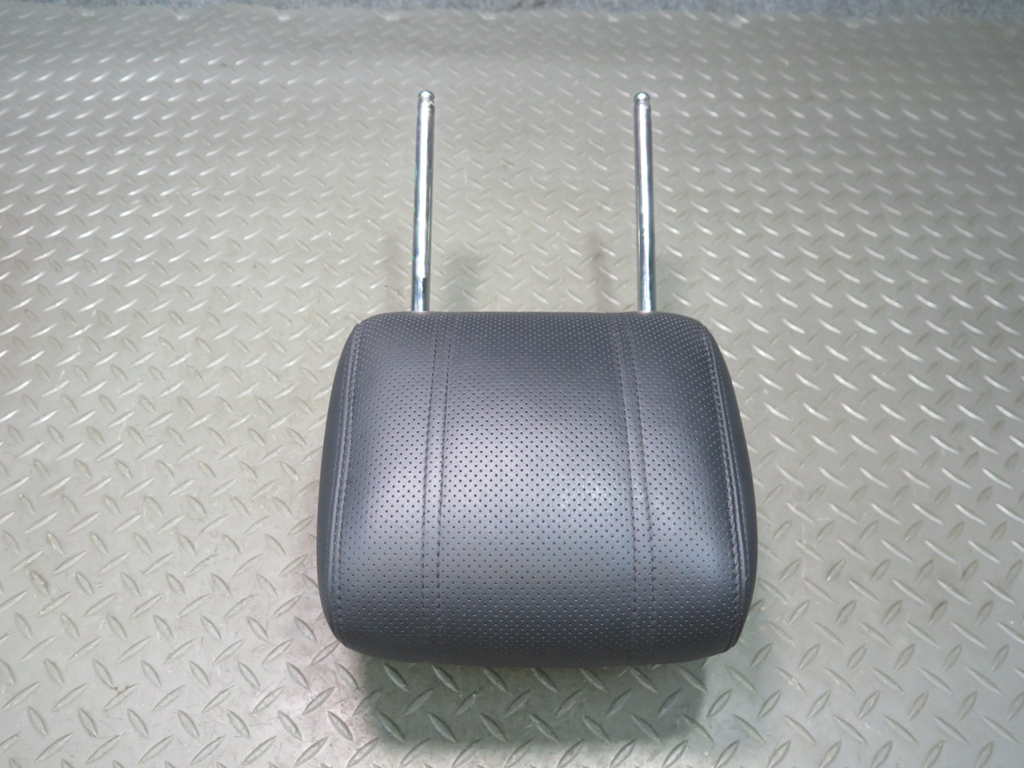 14-17 Range Rover Sport L494 Front Left & Right Seat Leather Headrest Set of 2