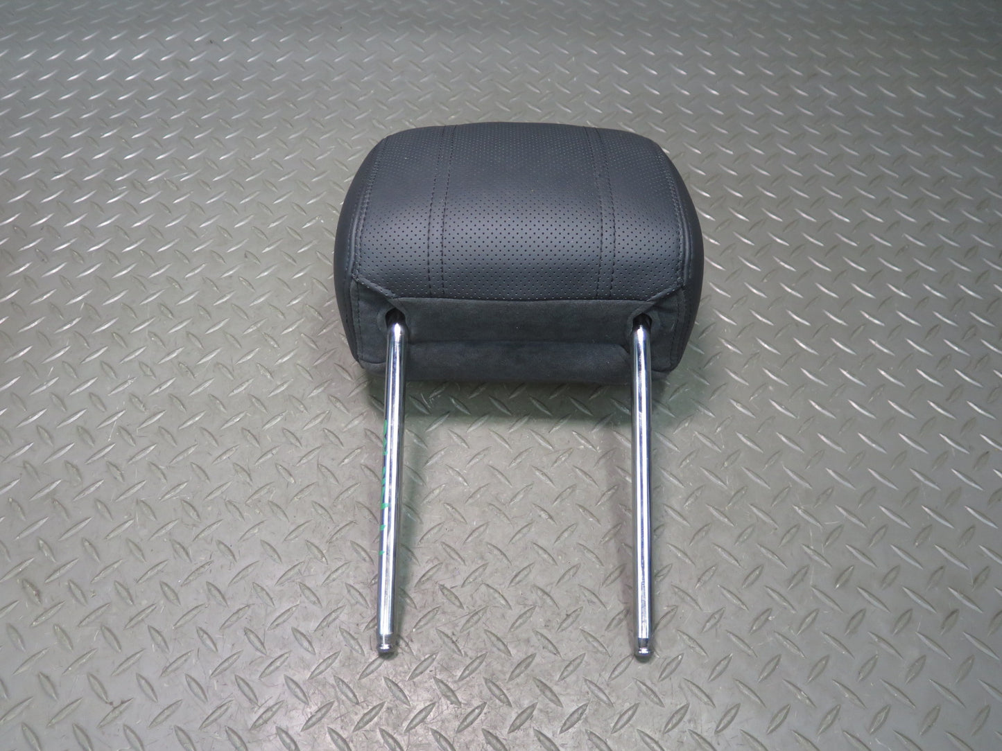 14-17 Range Rover Sport L494 Front Left & Right Seat Leather Headrest Set of 2