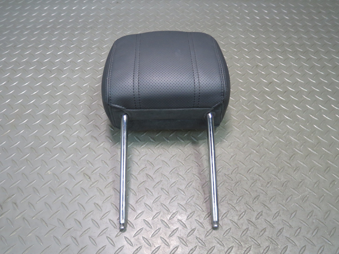 14-17 Range Rover Sport L494 Front Left & Right Seat Leather Headrest Set of 2