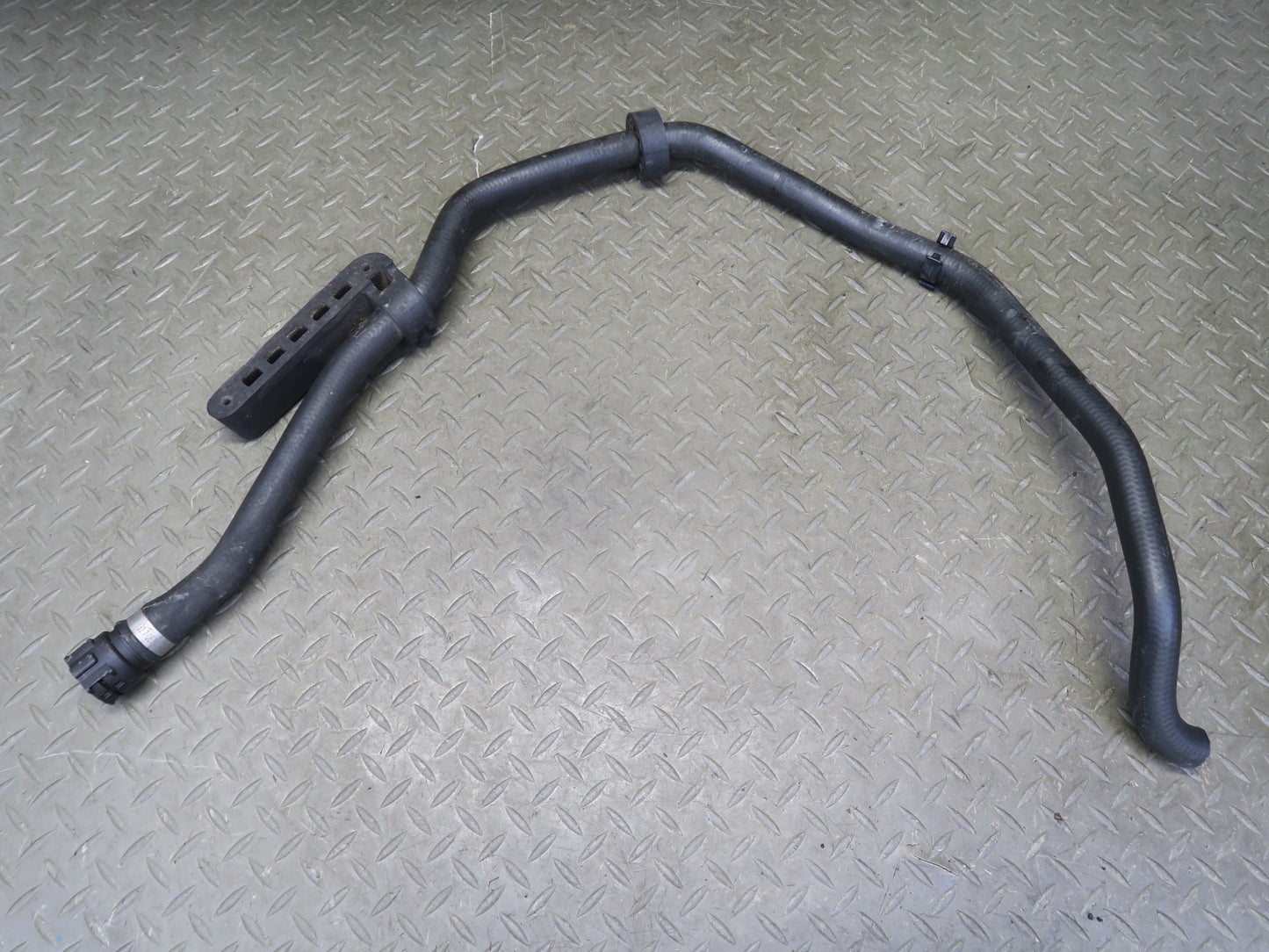 03-05 BMW E85 Z4 M54 3.0L Set of 4 Engine Coolant Water Hose Line OEM