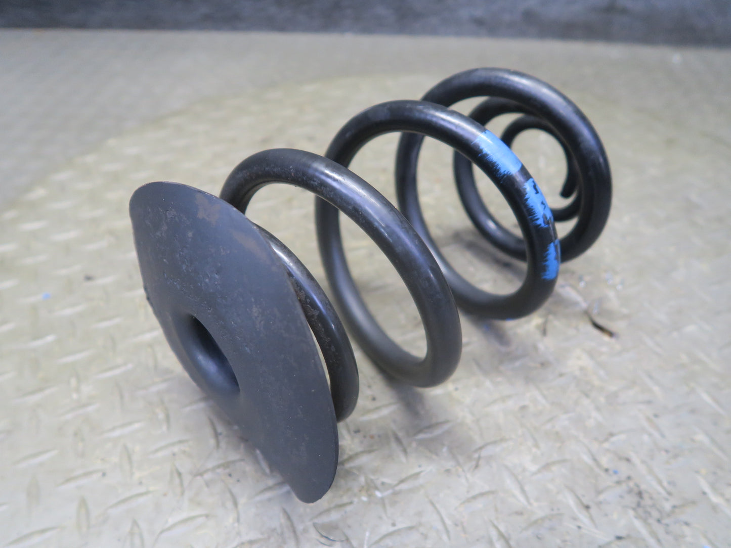 03-08 BMW E85 Z4 Set of 2 Rear Left & Right Suspension Coil Spring 110K OEM