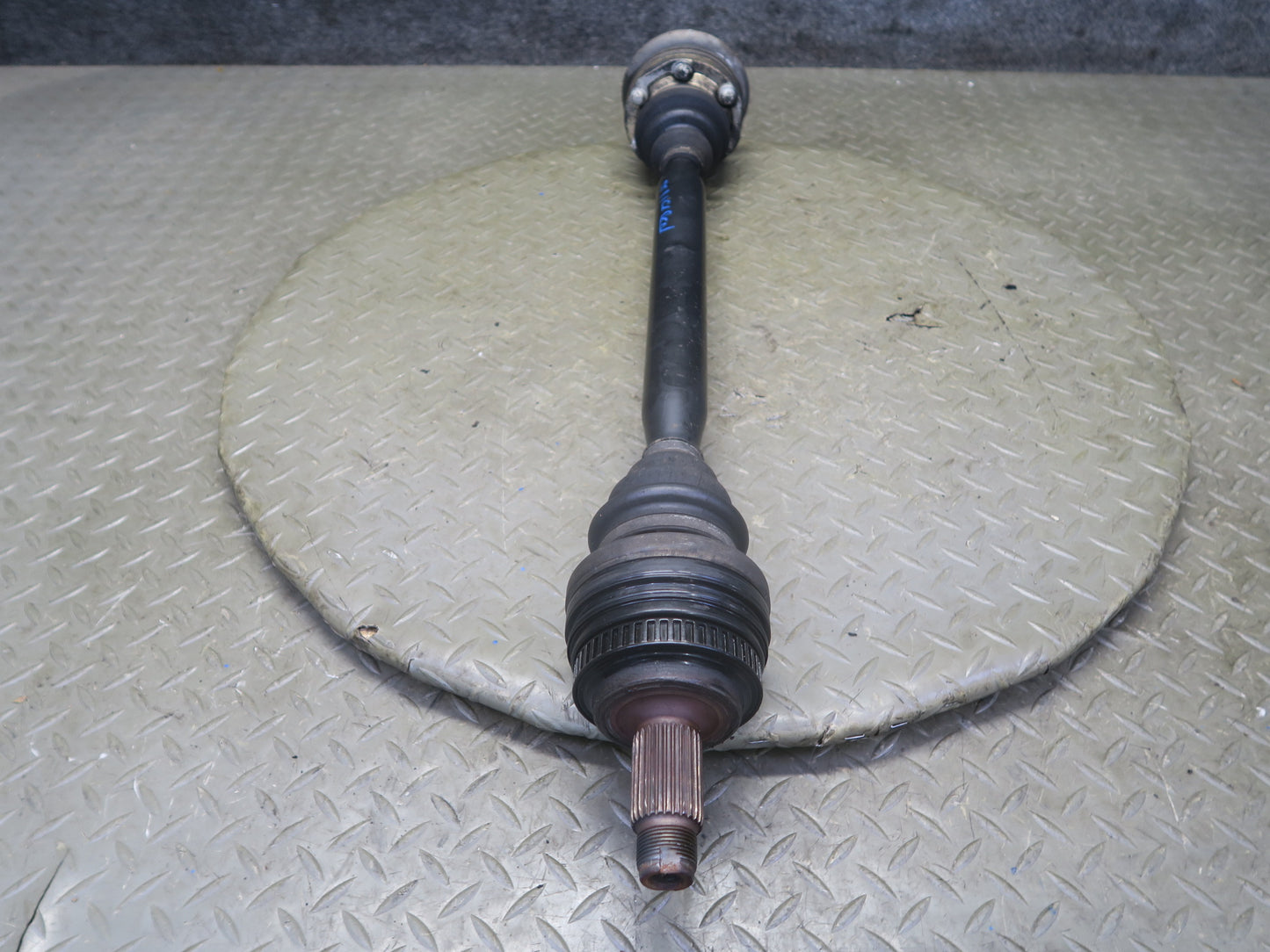 03-05 BMW E85 Z4 M54 3.0L M/T Rear Right Suspension Axle Shaft 110K Miles OEM