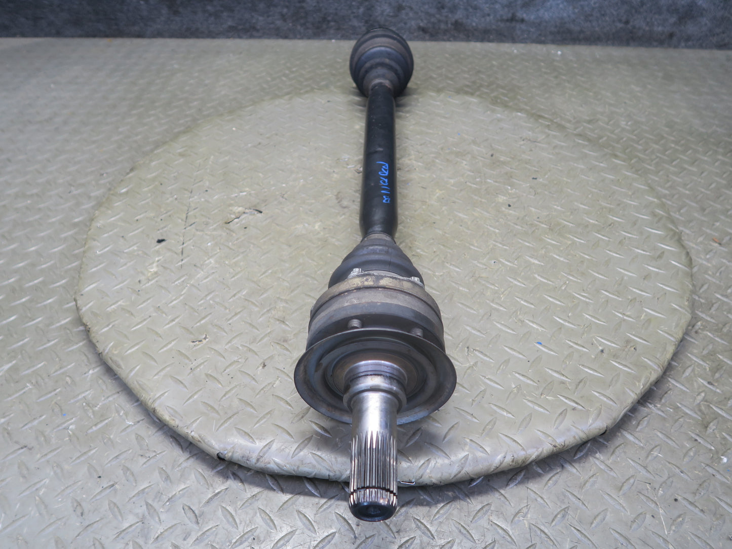 03-05 BMW E85 Z4 M54 3.0L M/T Rear Right Suspension Axle Shaft 110K Miles OEM