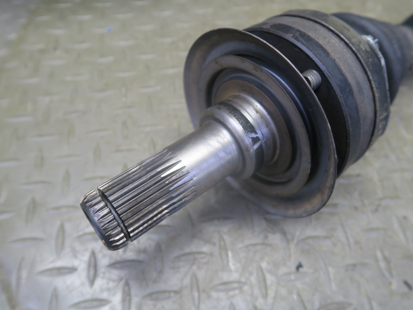 03-05 BMW E85 Z4 M54 3.0L M/T Rear Right Suspension Axle Shaft 110K Miles OEM