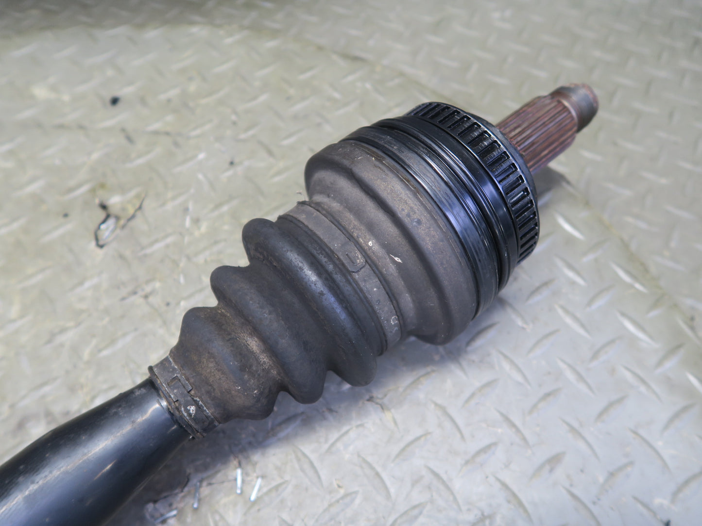 03-05 BMW E85 Z4 M54 3.0L M/T Rear Right Suspension Axle Shaft 110K Miles OEM