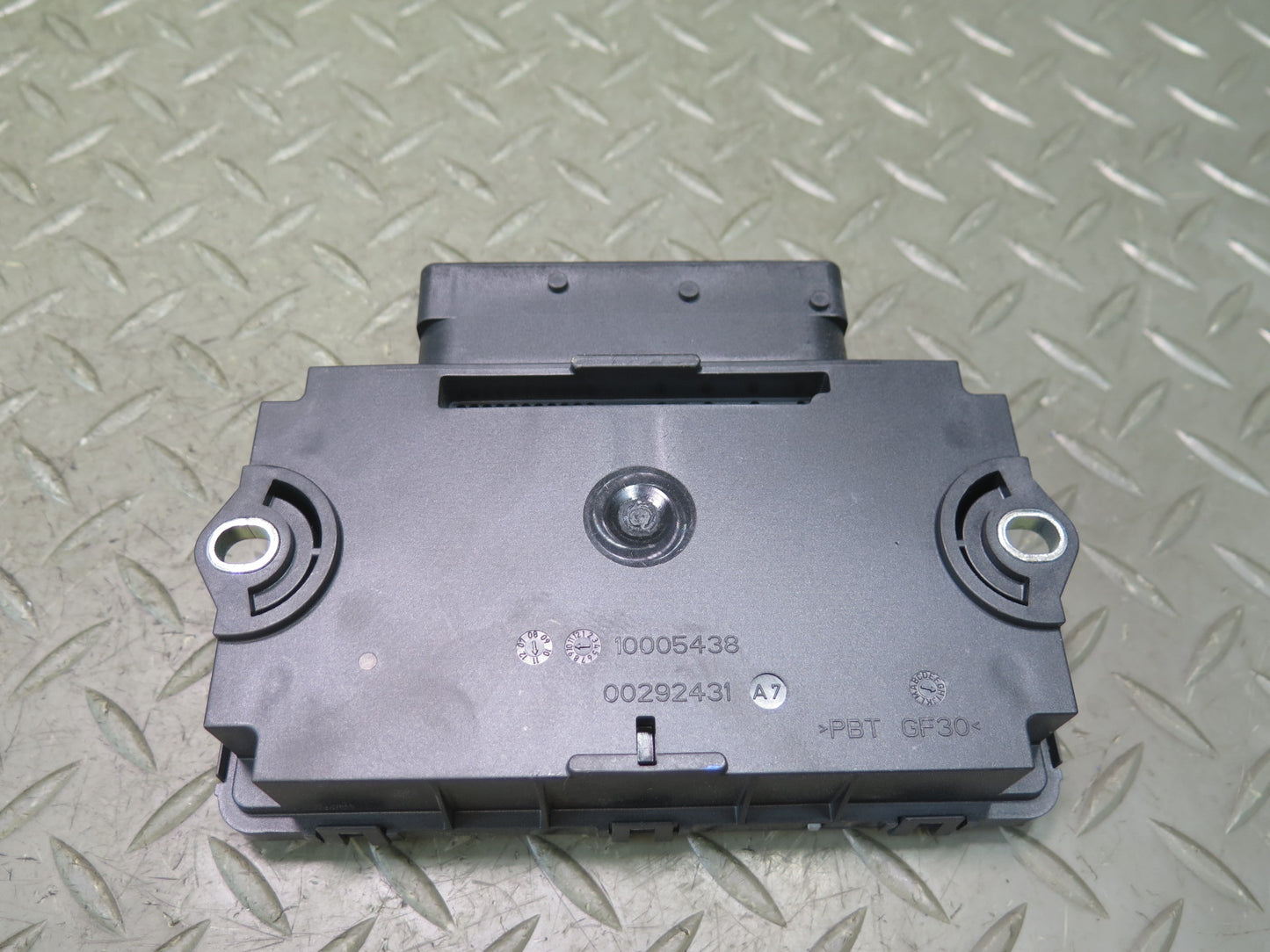 2011-2018 Porsche Cayenne 958 Electric Parking Brake Computer Control Module
