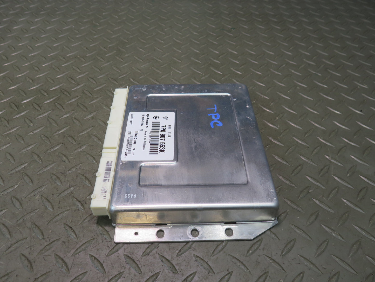 2011-2014 Porsche Cayenne 958 Air Suspension Control Module Unit 7P0907553K