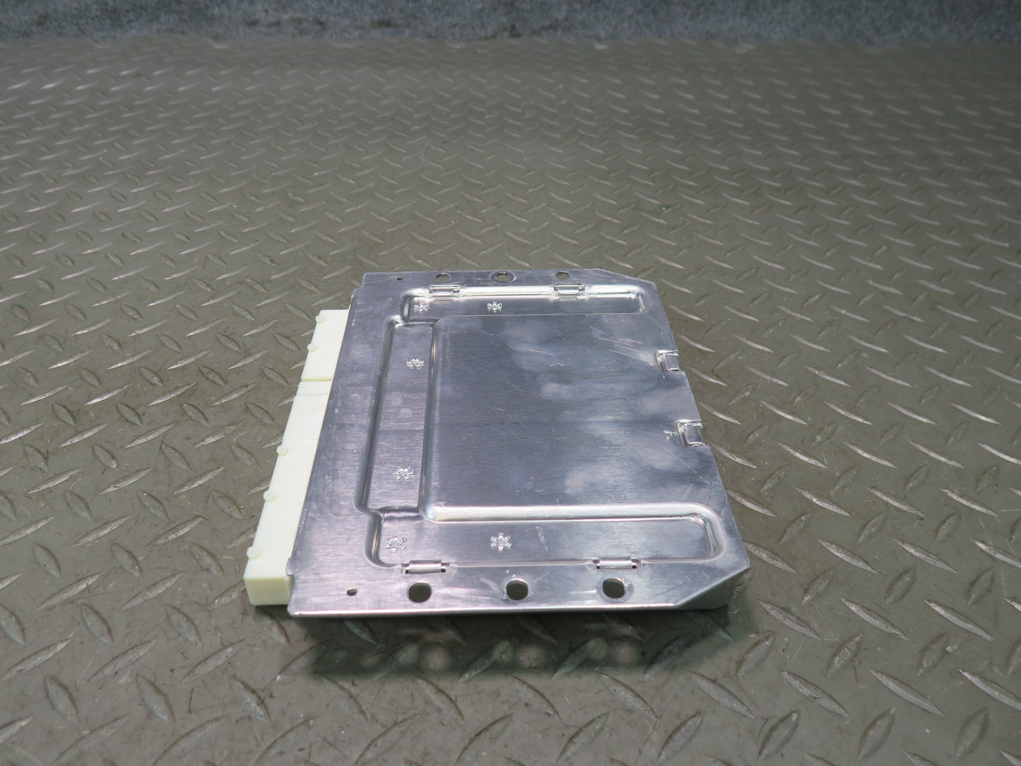 2011-2014 Porsche Cayenne 958 Air Suspension Control Module Unit 7P0907553K