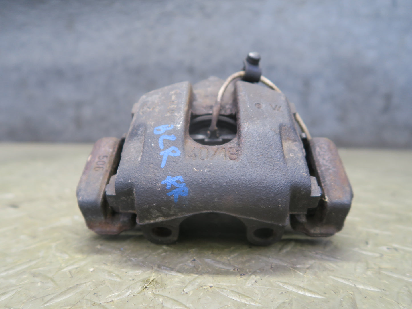 03-08 BMW E86 E85 Z4 3.0L RWD Set of 2 Rear Left & Right Brake Caliper OEM