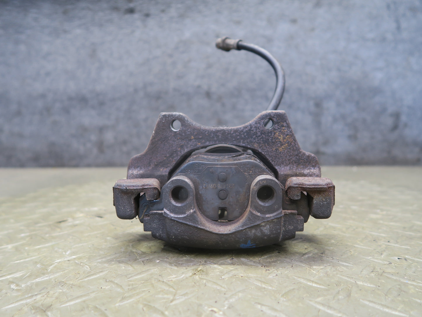 03-08 BMW E86 E85 Z4 3.0L RWD Set of 2 Rear Left & Right Brake Caliper OEM