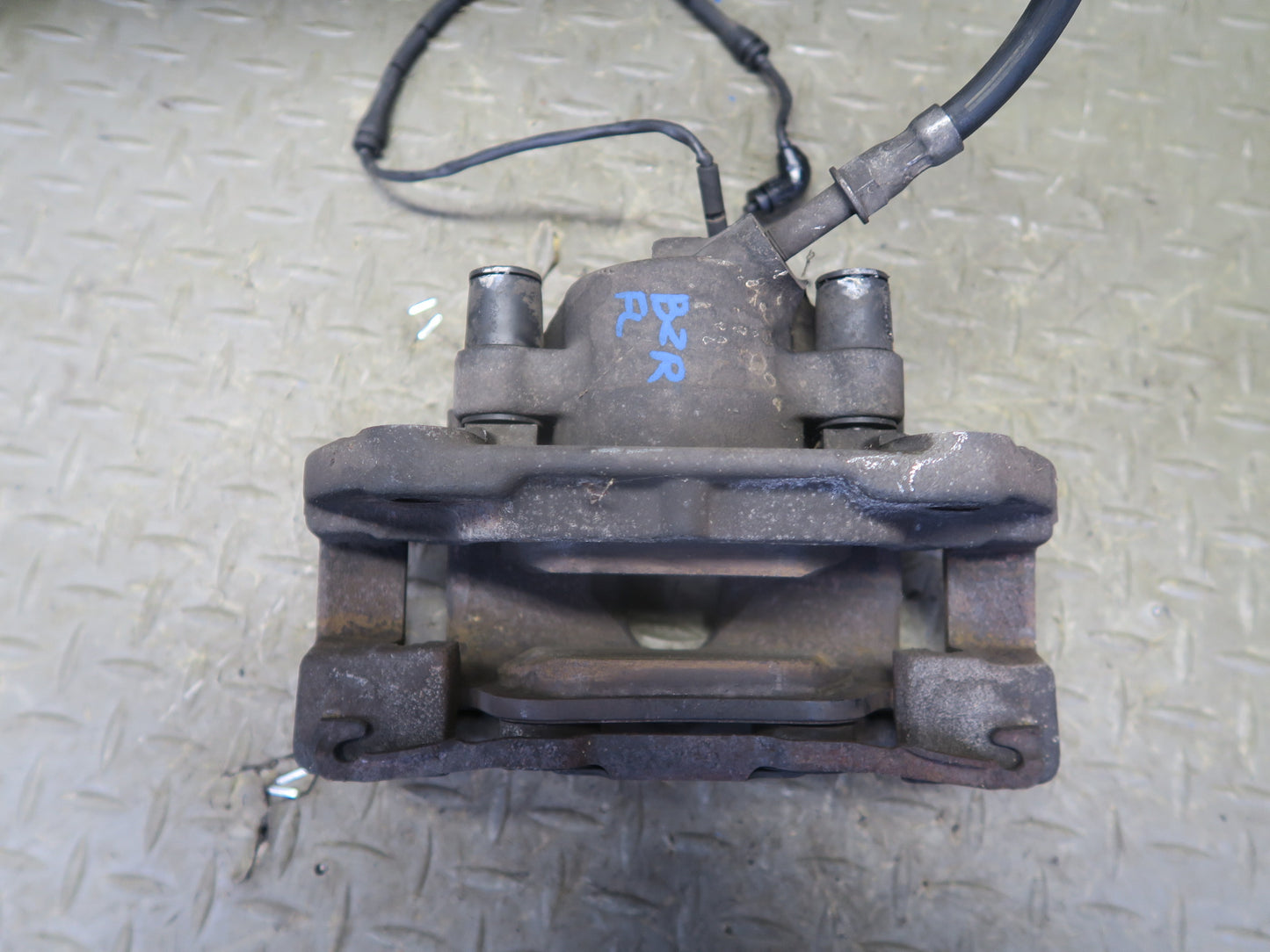 03-05 BMW E85 Z4 RWD Set of 2 Front Left & Right Brake Caliper 110K Miles OEM