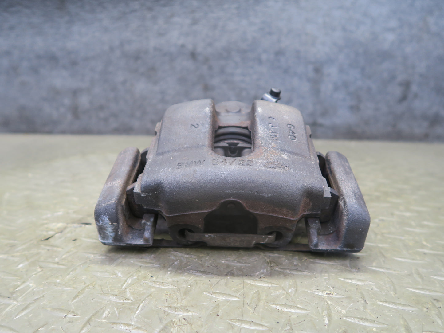 03-05 BMW E85 Z4 RWD Set of 2 Front Left & Right Brake Caliper 110K Miles OEM