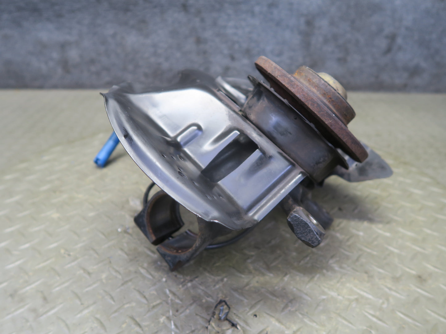 03-08 BMW E85 Z4 RWD Front Right Spindle Knuckle Wheel Hub Bearing 110K OEM